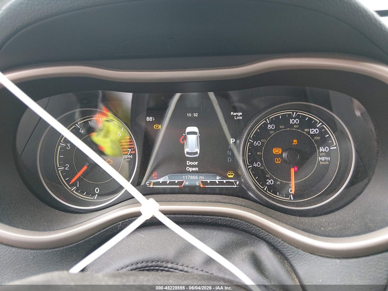 2016 JEEP CHEROKEE LIMITED thumbnail 8