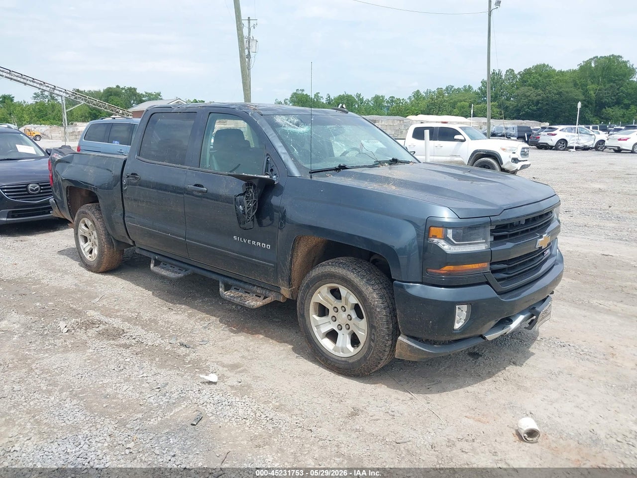 2017 CHEVROLET SILVERADO 1500 2LT thumbnail 2