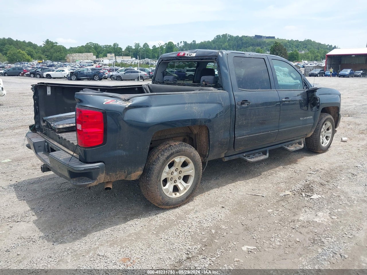 2017 CHEVROLET SILVERADO 1500 2LT thumbnail 5