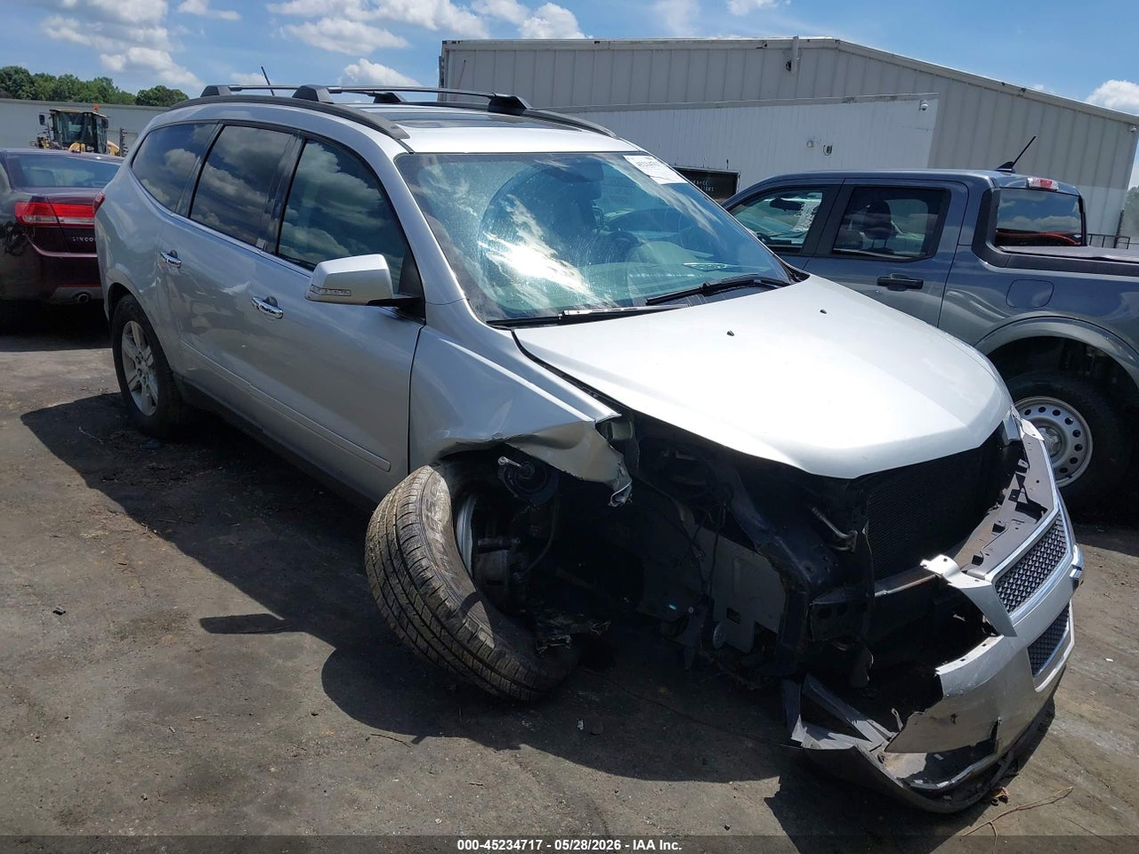 2010 CHEVROLET TRAVERSE LT thumbnail 2