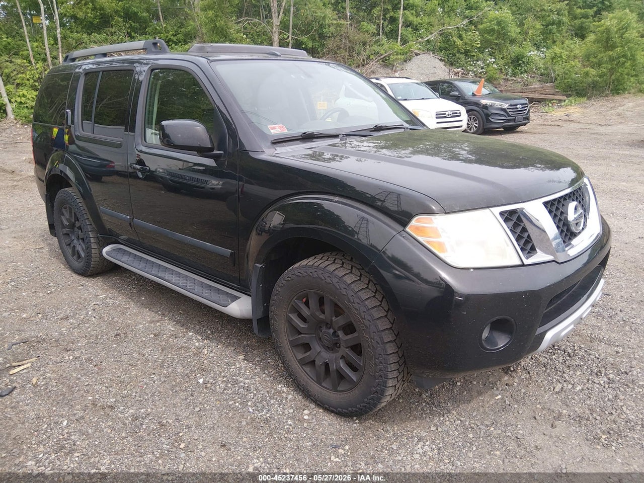 2011 NISSAN PATHFINDER LE thumbnail 2