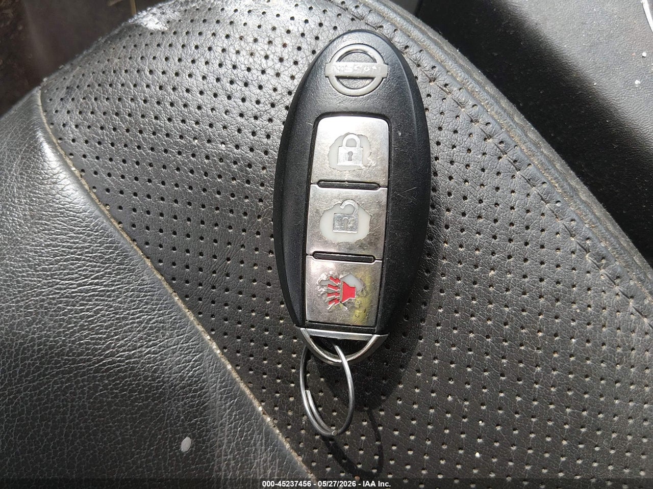 2011 NISSAN PATHFINDER LE thumbnail 12