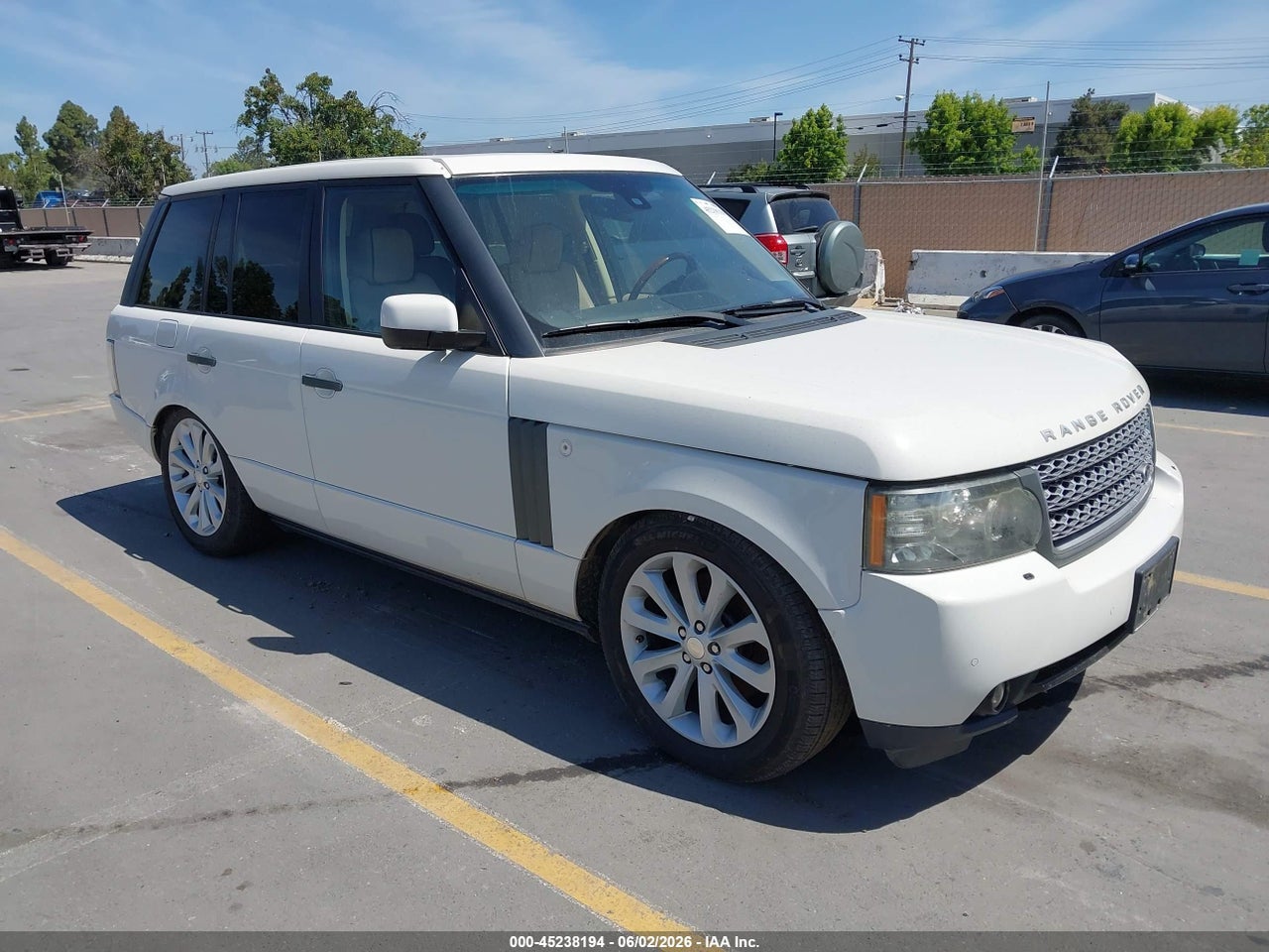 2010 LAND ROVER RANGE ROVER HSE thumbnail 2