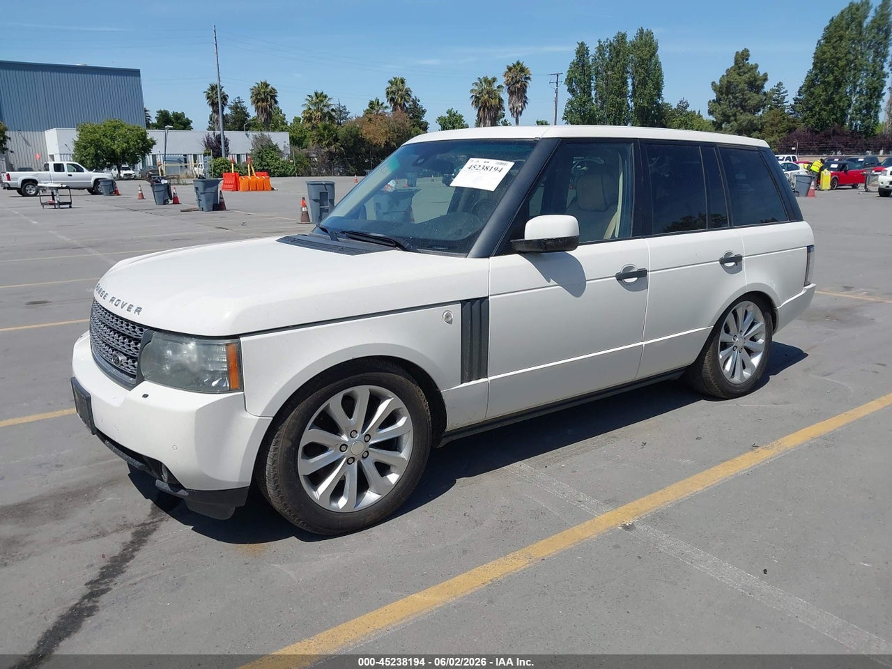 2010 LAND ROVER RANGE ROVER HSE thumbnail 3