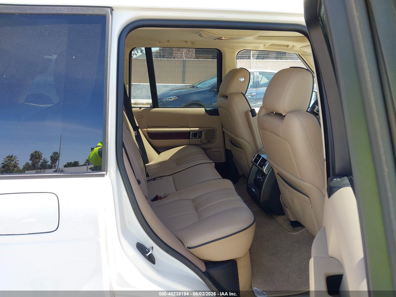 2010 LAND ROVER RANGE ROVER HSE thumbnail 9