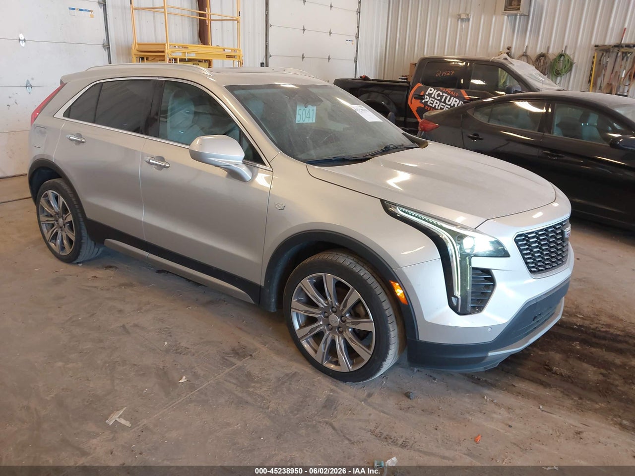 1GYFZDR42KF****** · 2019 CADILLAC XT4 PREMIUM LUXURY