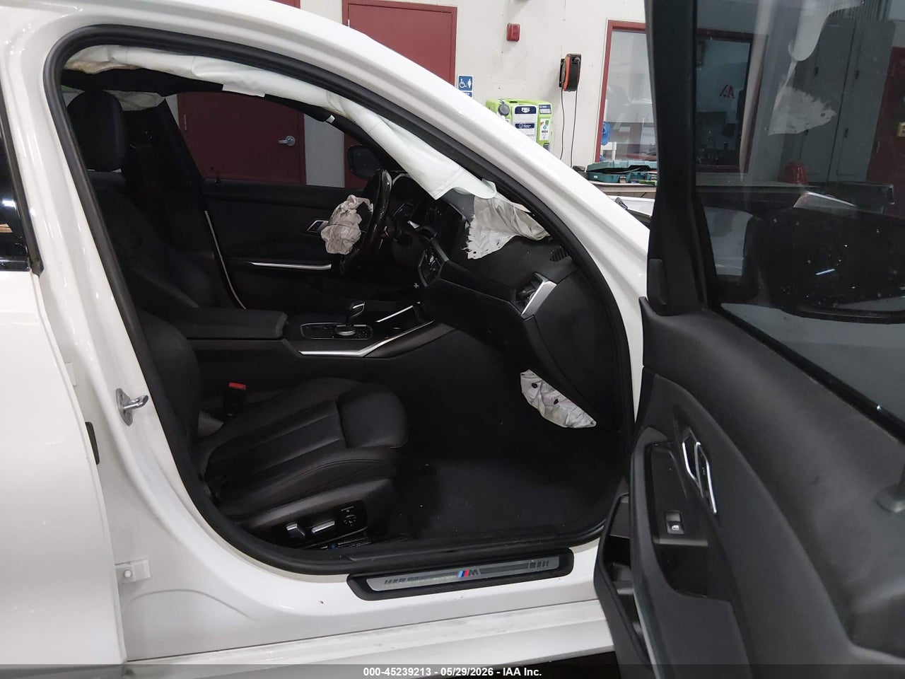 2020 BMW 330I   · 5/12