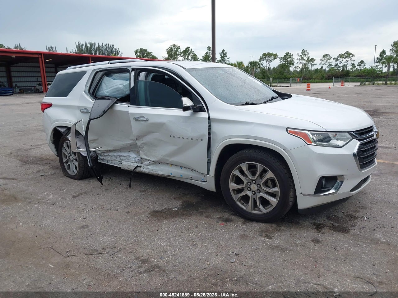 2019 CHEVROLET TRAVERSE PREMIER thumbnail 2