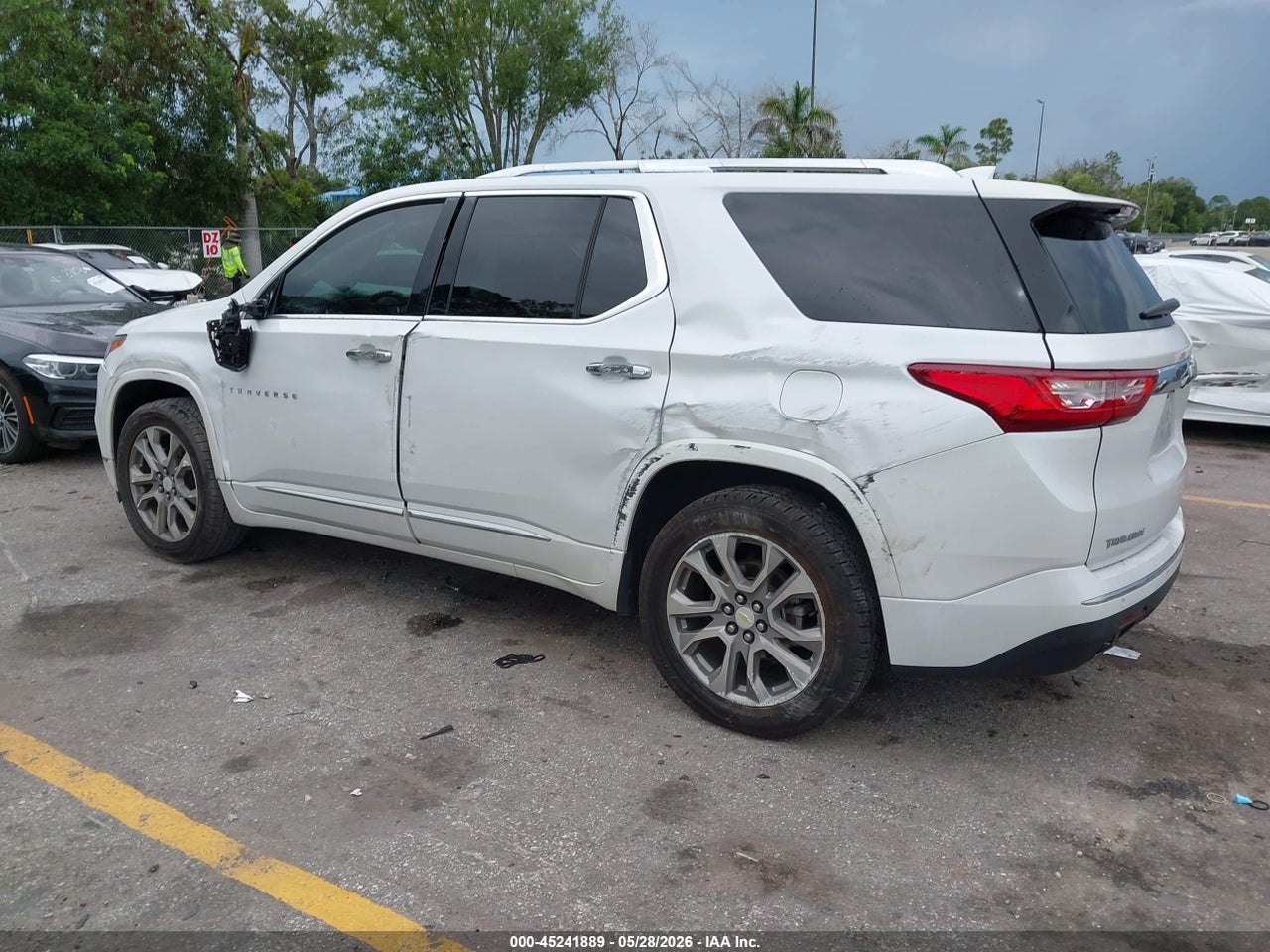 2019 CHEVROLET TRAVERSE PREMIER thumbnail 4