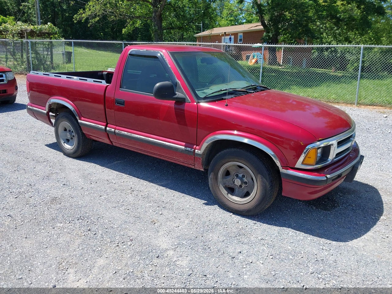 1996 CHEVROLET S TRUCK S10 thumbnail 2