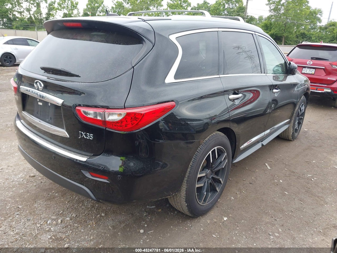 2013 INFINITI JX35   · 4/12