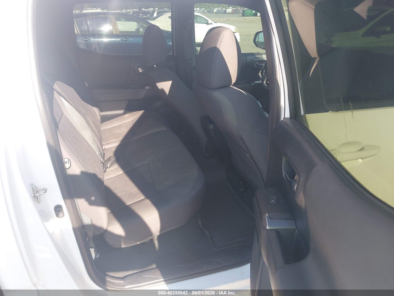 2016 TOYOTA TACOMA SR5 V6 thumbnail 9