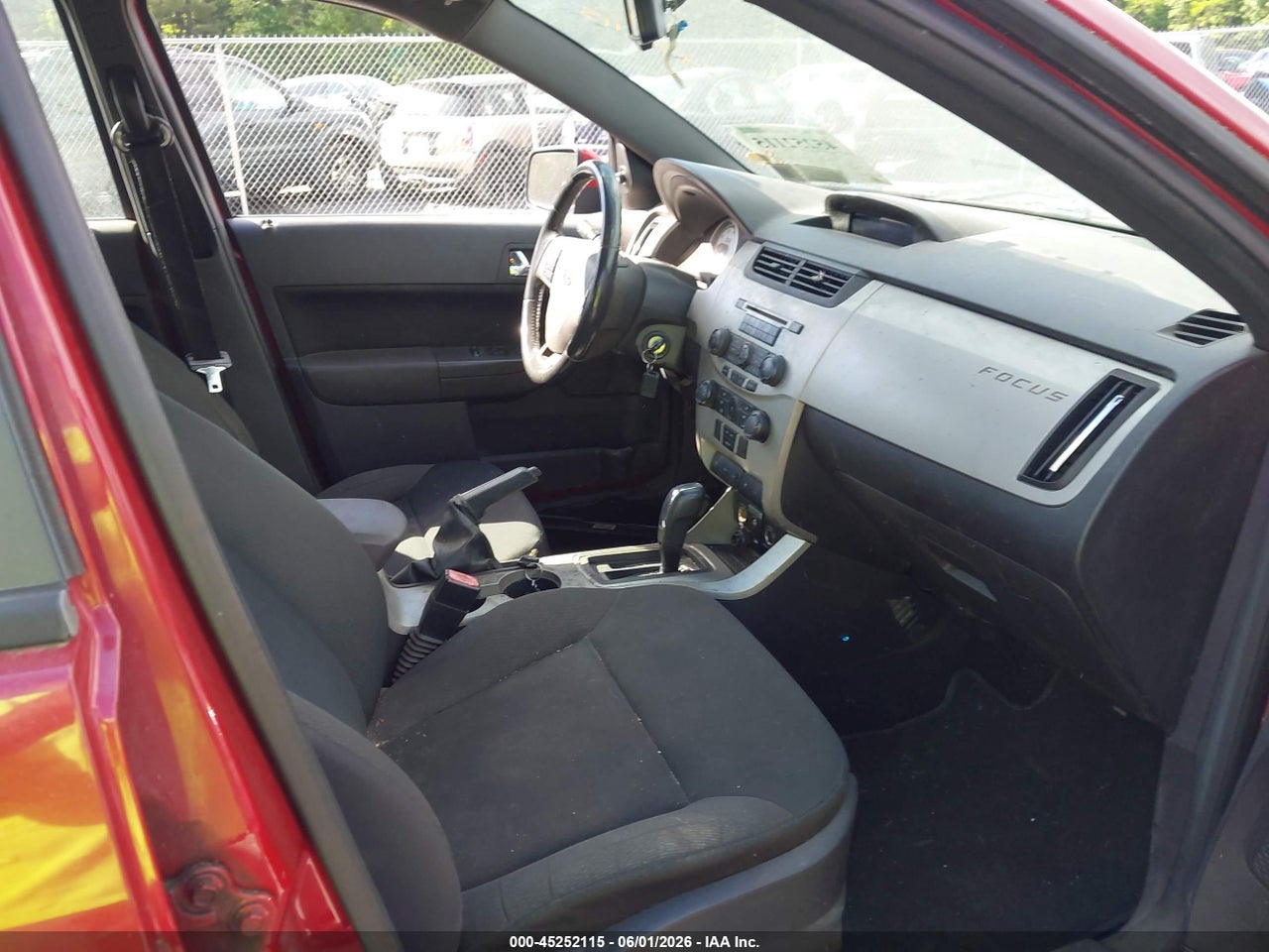 2010 FORD FOCUS SES thumbnail 6