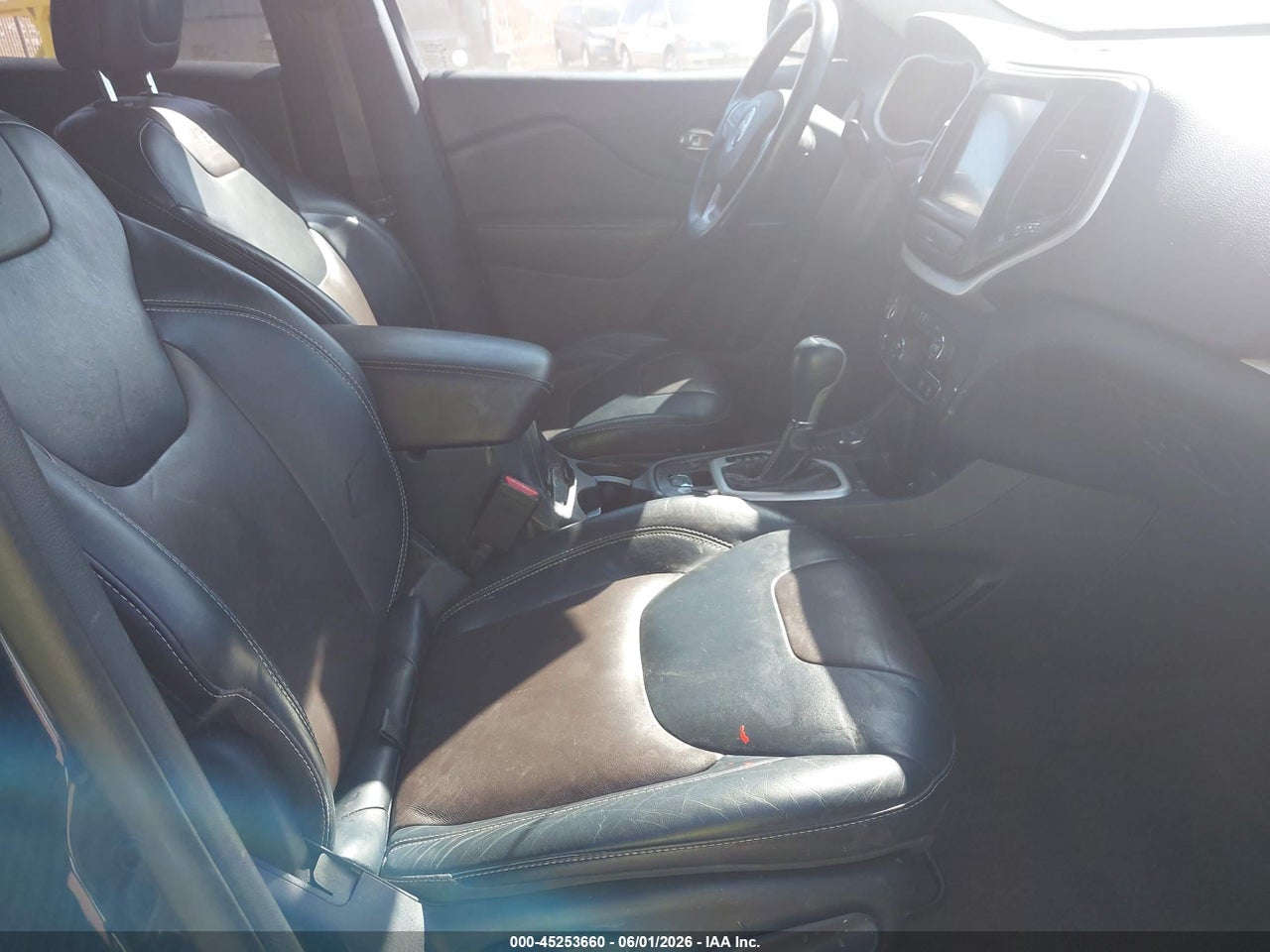 2015 JEEP CHEROKEE LIMITED thumbnail 6