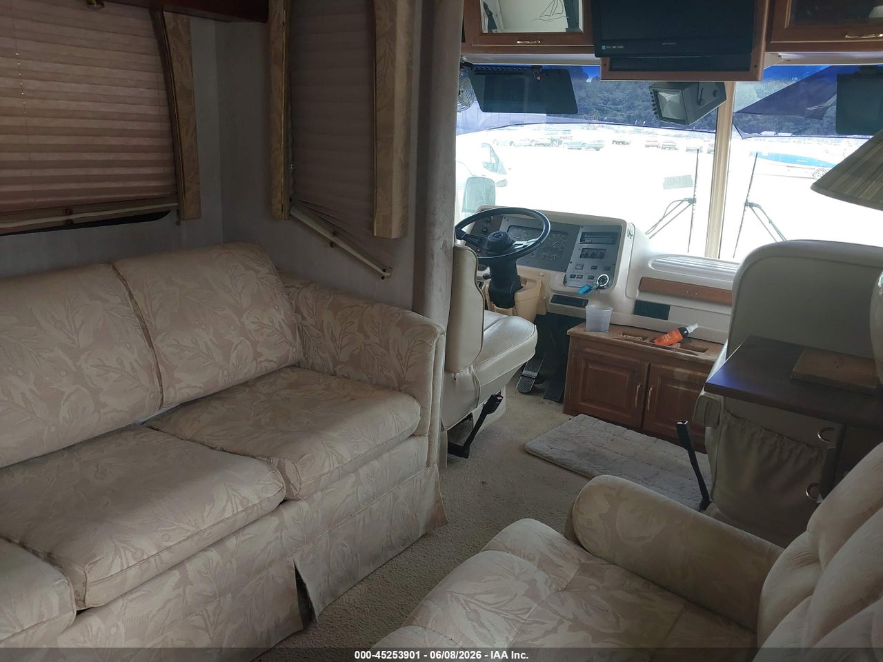 1998 FREIGHTLINER CHASSIS X LINE MOTOR HOME thumbnail 6