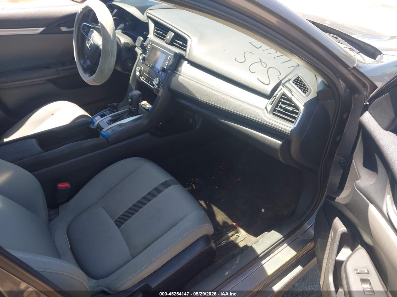 2016 HONDA CIVIC LX · 5/12