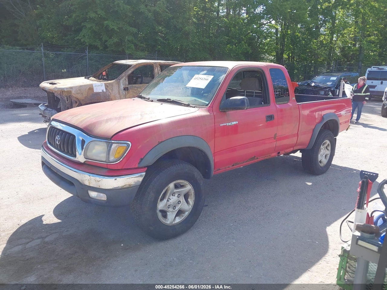 2001 TOYOTA TACOMA BASE V6 thumbnail 3