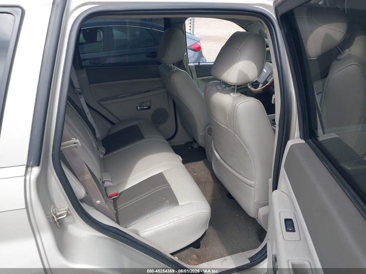 2007 JEEP GRAND CHEROKEE LIMITED thumbnail 9