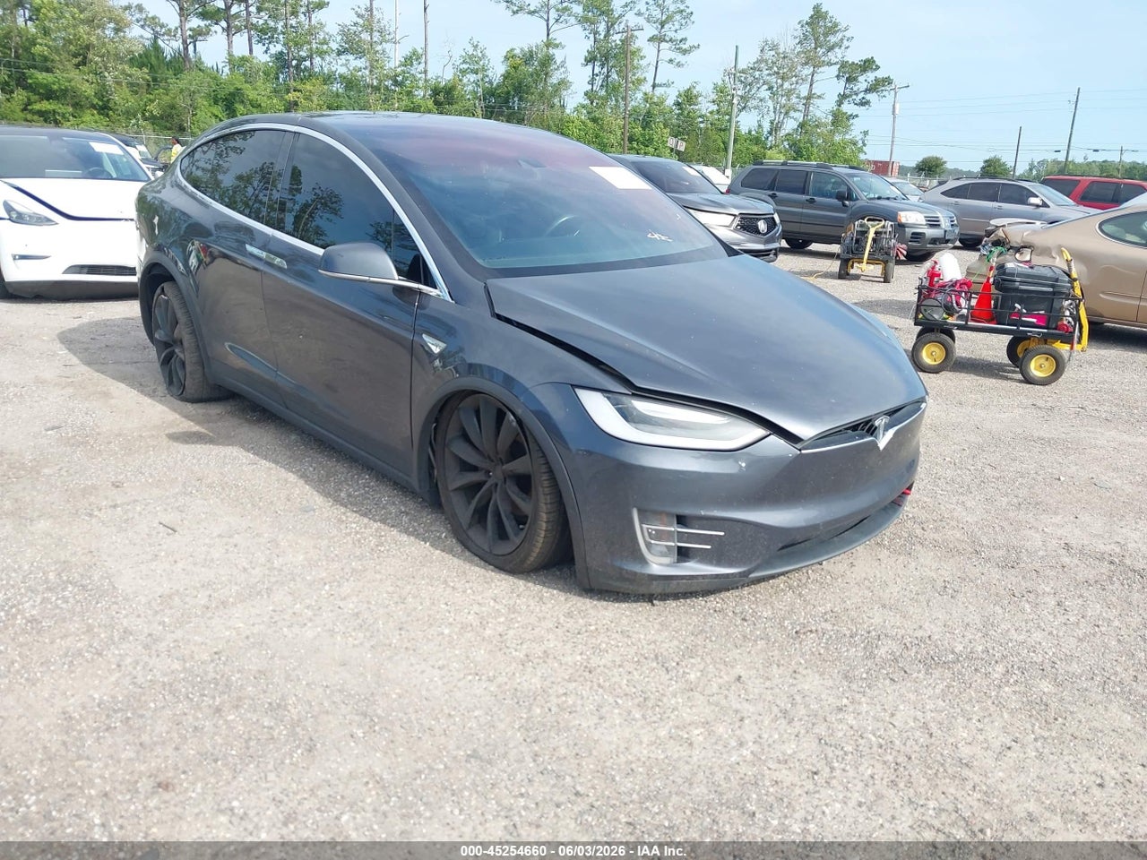 2016 TESLA MODEL X 60D/70D/75D/90D/P100D thumbnail 2