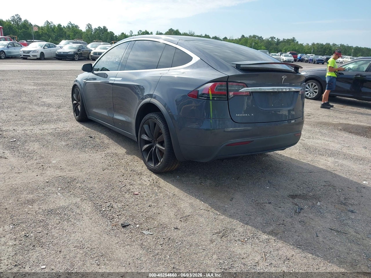 2016 TESLA MODEL X 60D/70D/75D/90D/P100D thumbnail 4