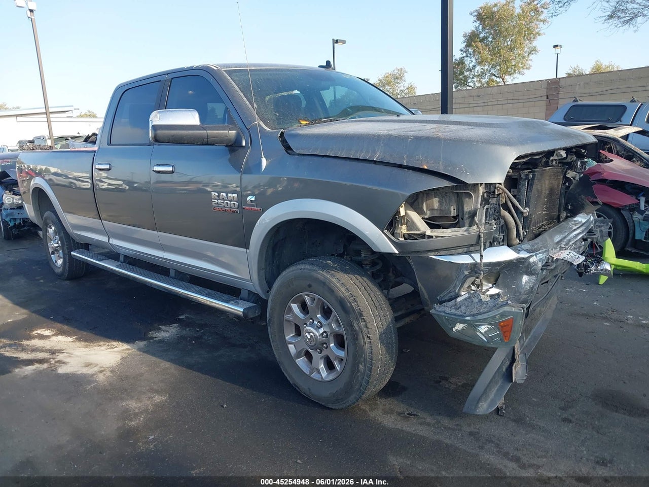 2013 RAM 2500 LARAMIE thumbnail 2
