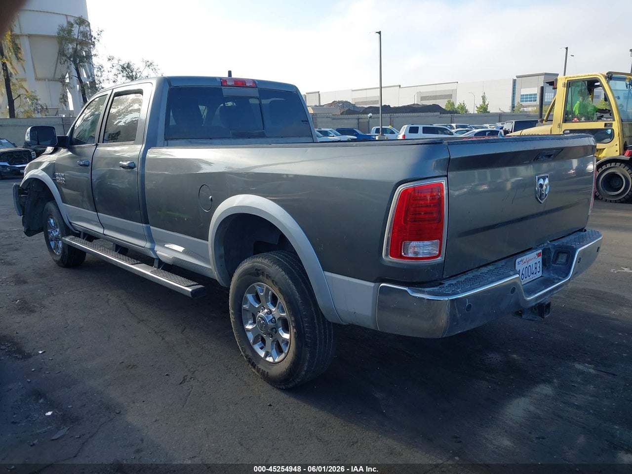 2013 RAM 2500 LARAMIE thumbnail 4