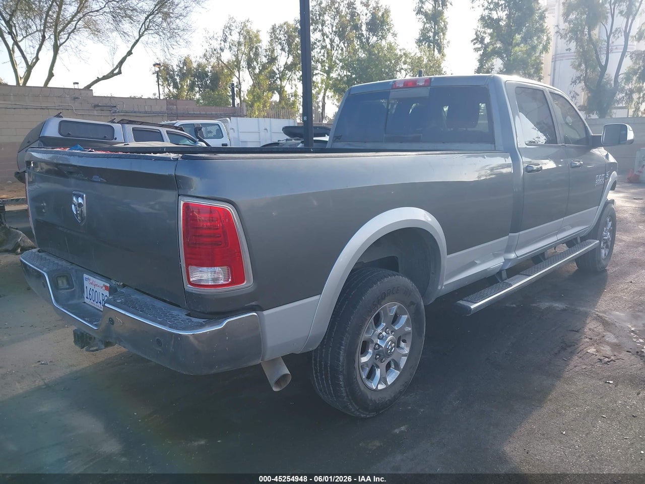 2013 RAM 2500 LARAMIE thumbnail 5