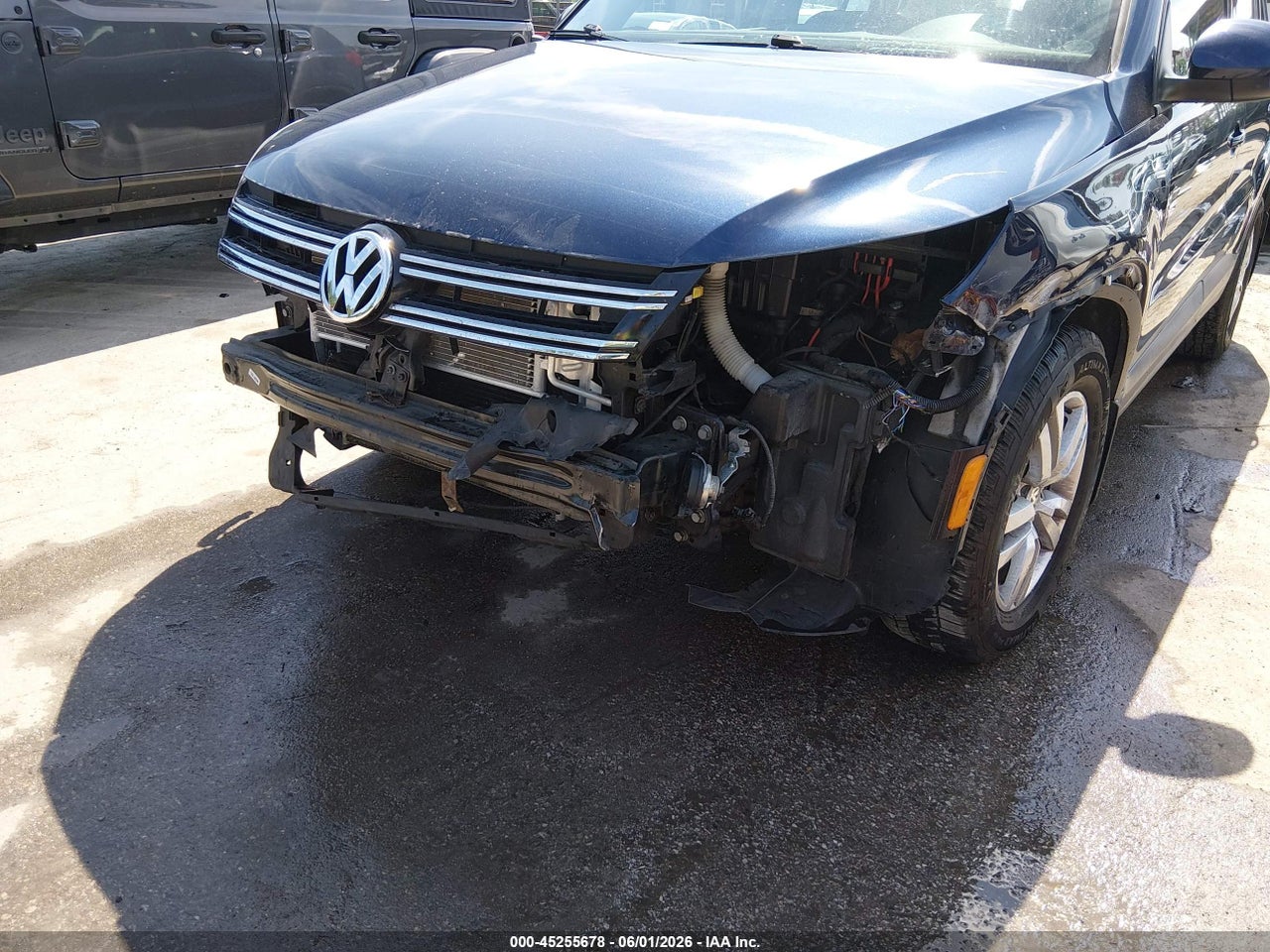 2014 VOLKSWAGEN TIGUAN S · 6/12