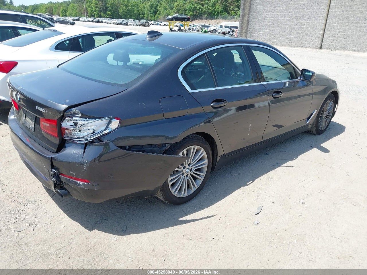 2019 BMW 530I XDRIVE · 4/12