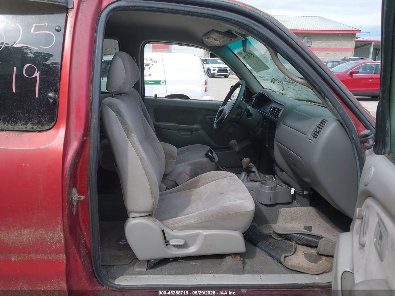 2001 TOYOTA TACOMA BASE V6 thumbnail 6