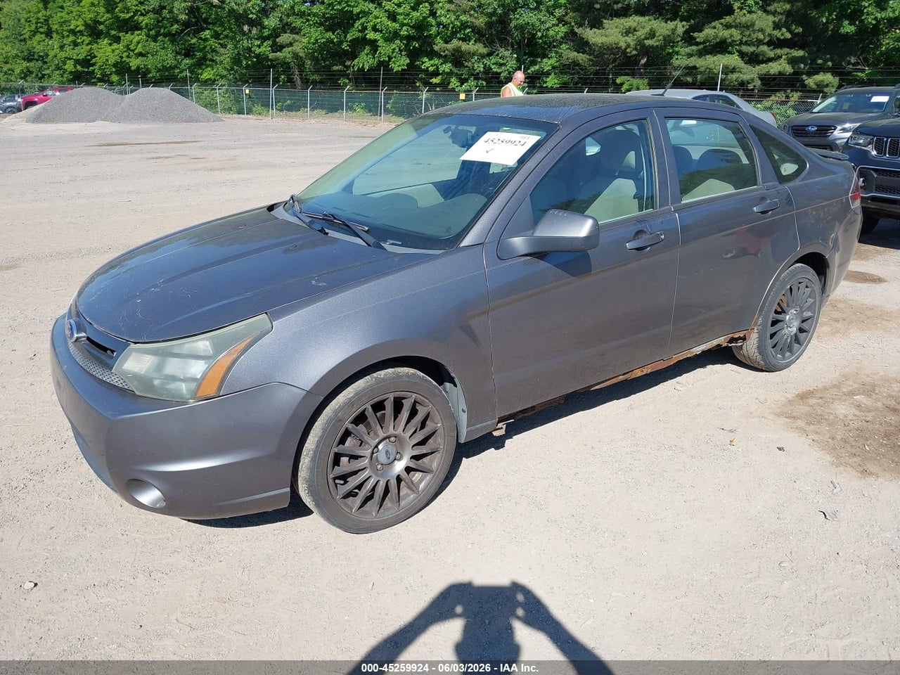 2010 FORD FOCUS SES thumbnail 3