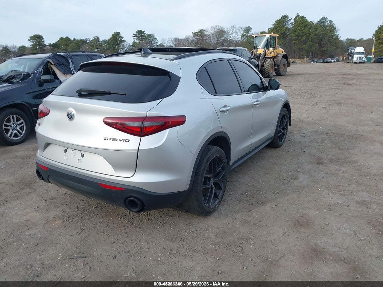 2019 ALFA ROMEO STELVIO SPORT AWD · 4/12