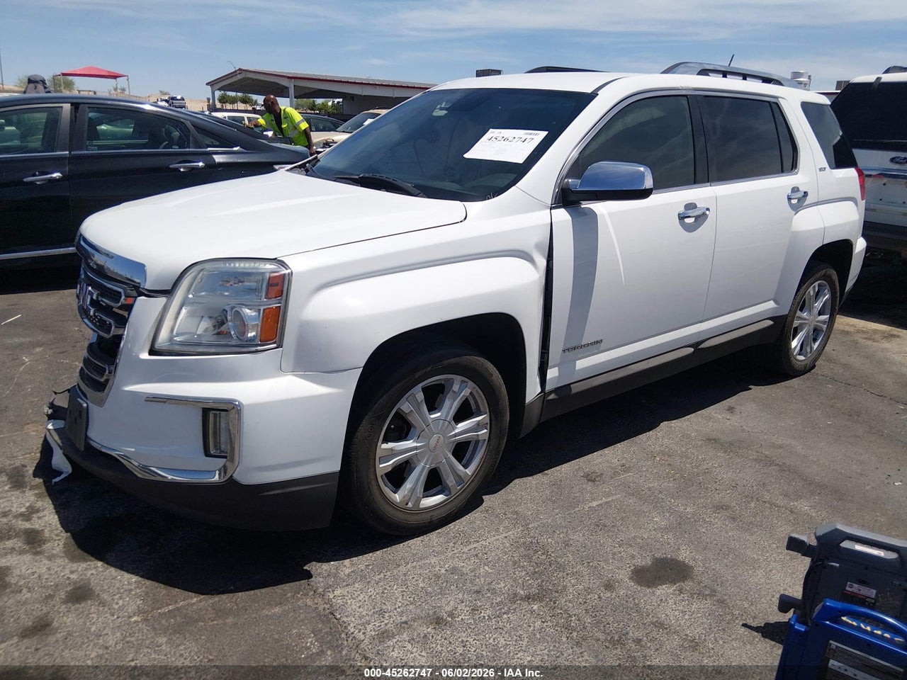 2017 GMC TERRAIN SLT thumbnail 3