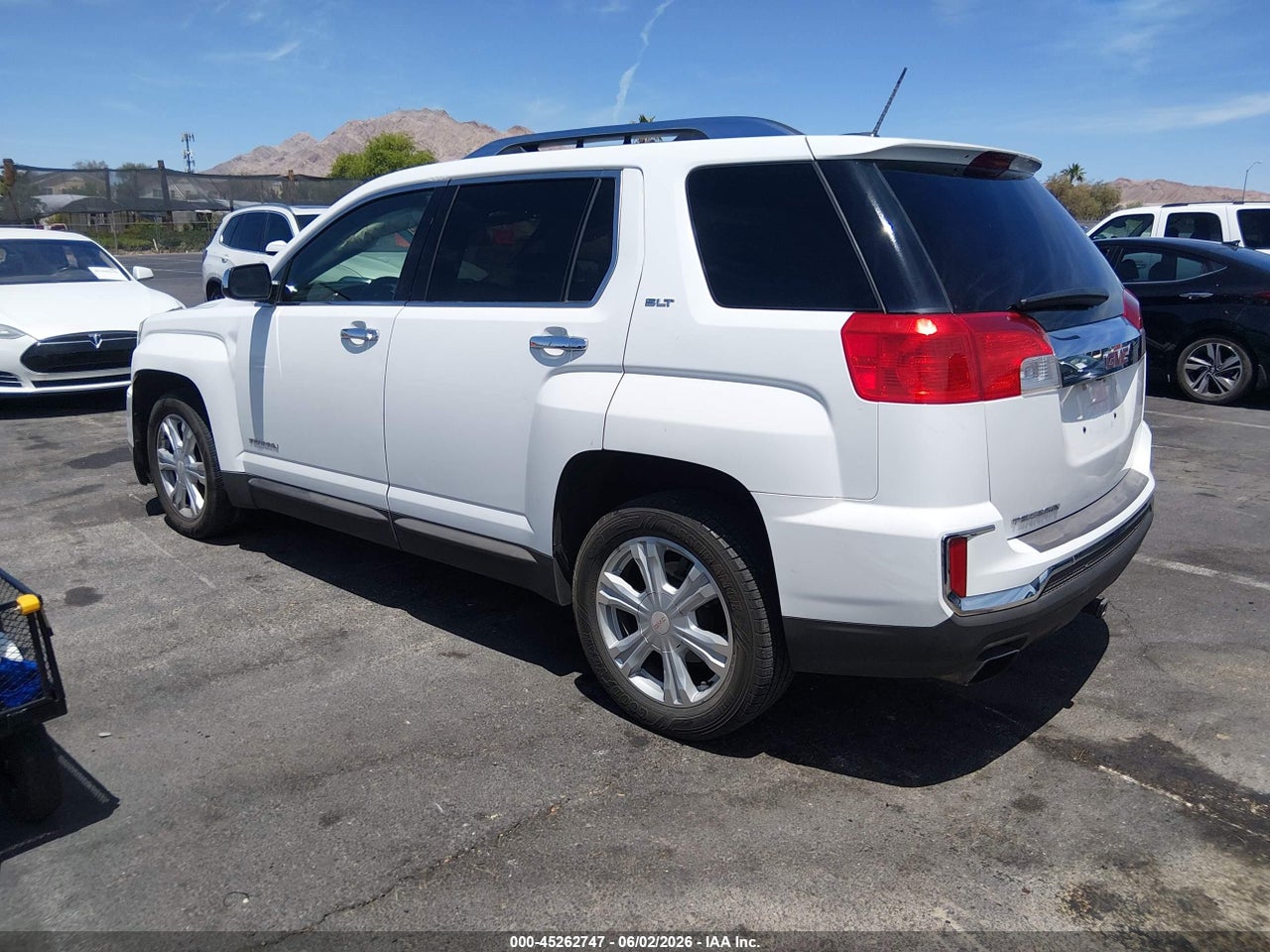2017 GMC TERRAIN SLT thumbnail 4