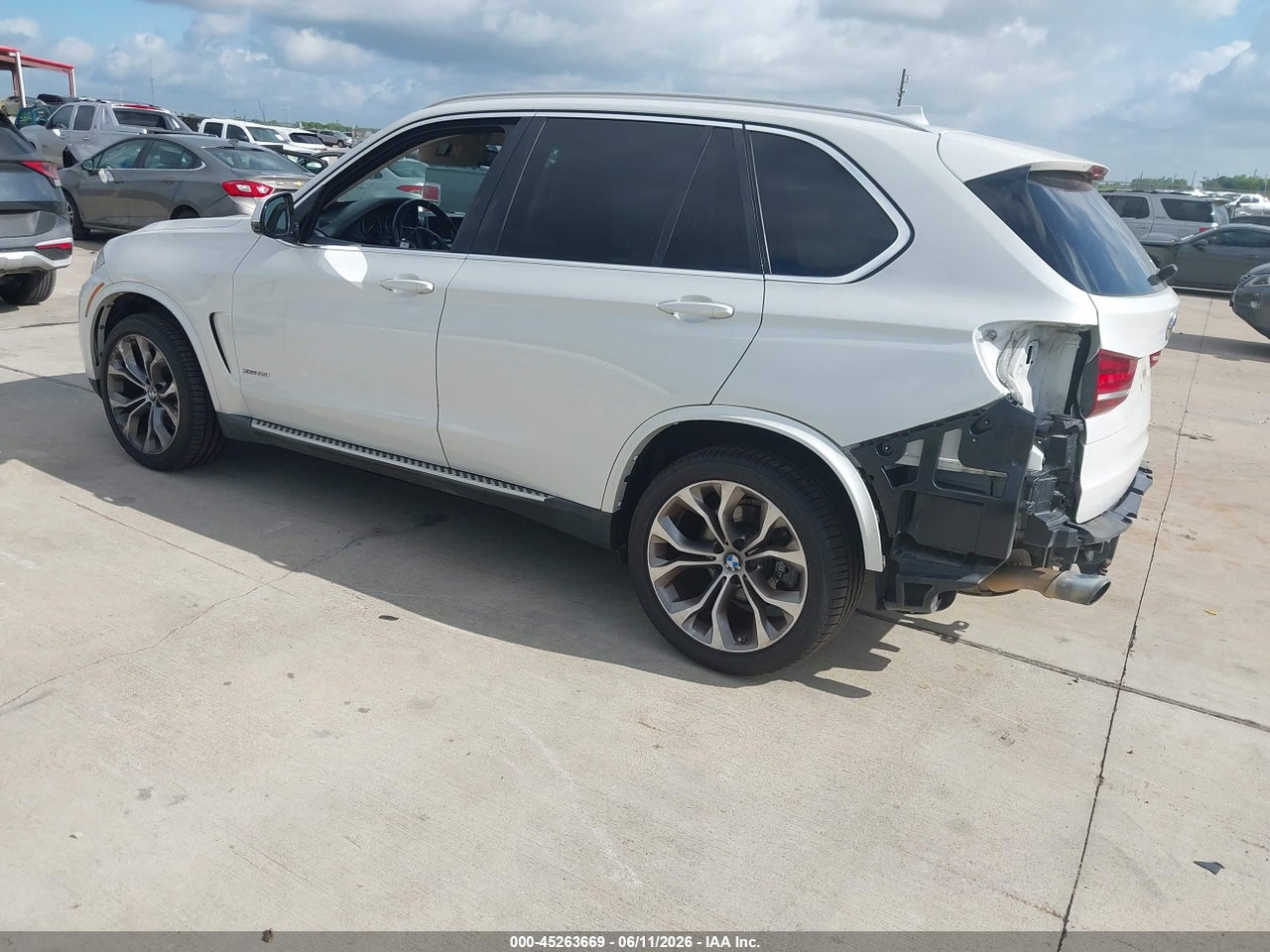 2014 BMW X5 XDRIVE35I thumbnail 4