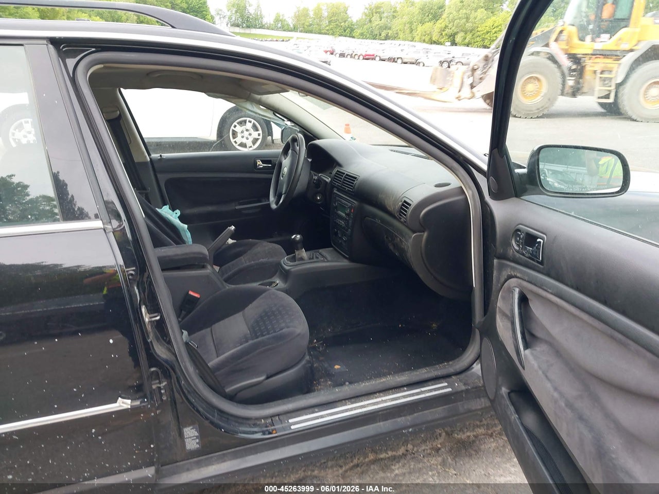 2002 VOLKSWAGEN PASSAT GLS thumbnail 6