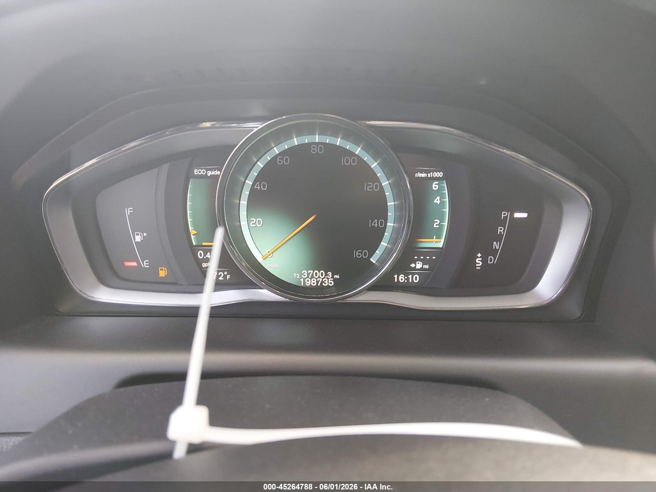 2015 VOLVO XC60 T5 thumbnail 8