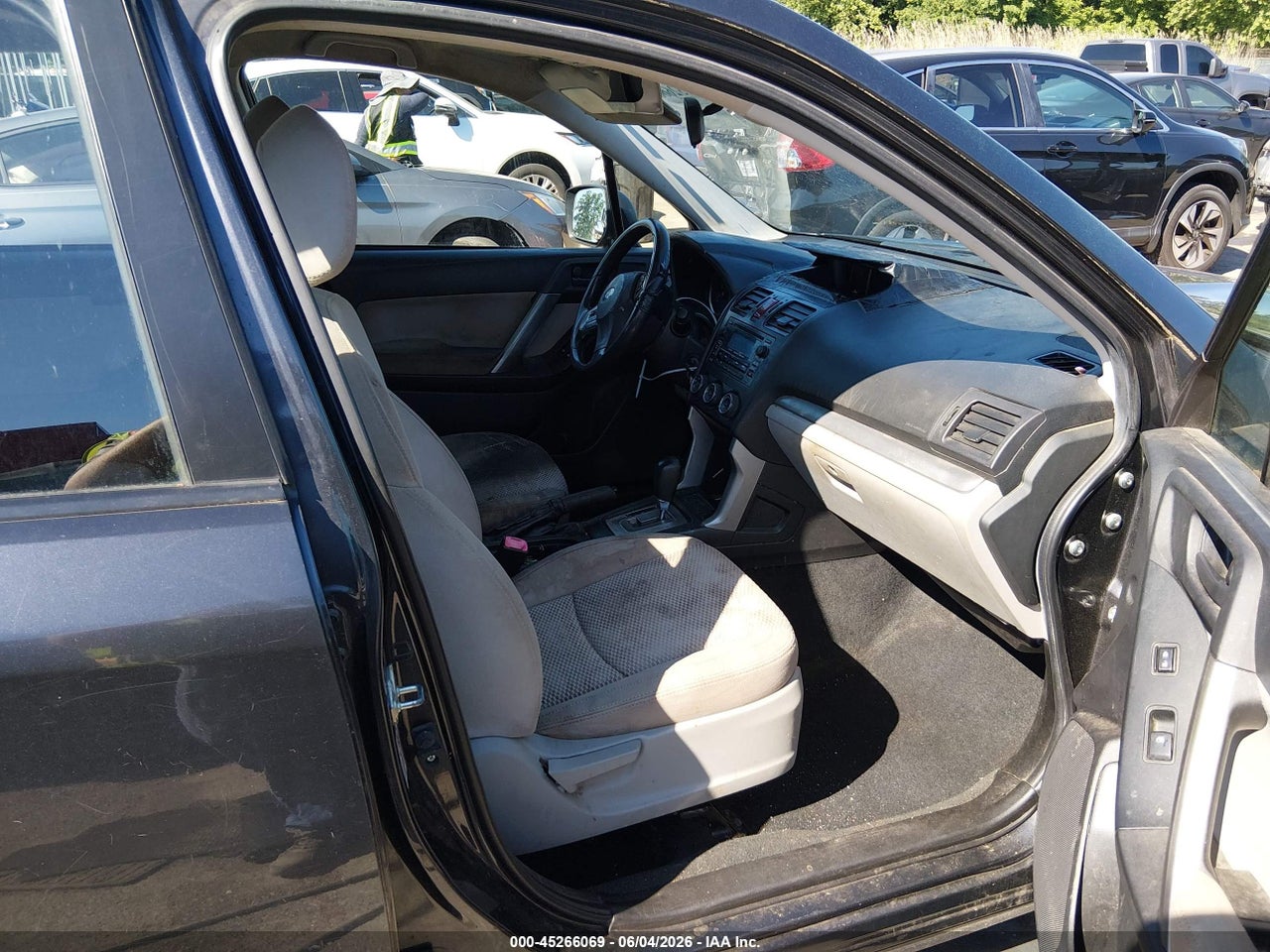 2015 SUBARU FORESTER 2.5I · 5/12