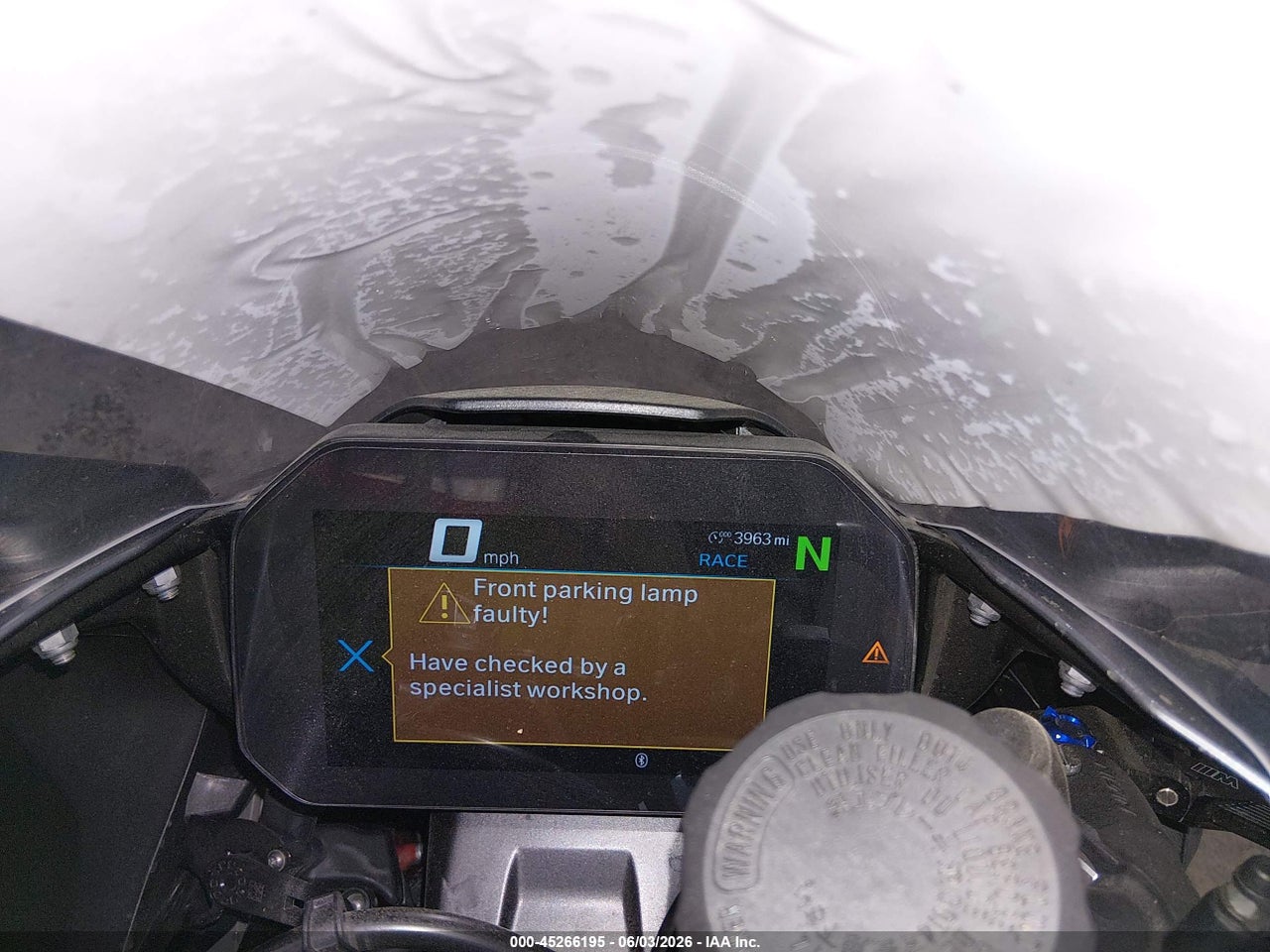 2025 BMW S 1000 RR thumbnail 8