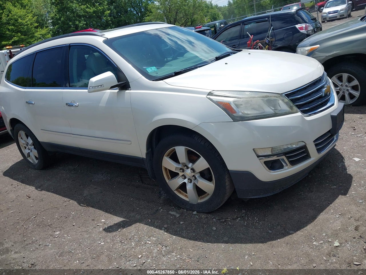 2014 CHEVROLET TRAVERSE LTZ thumbnail 2