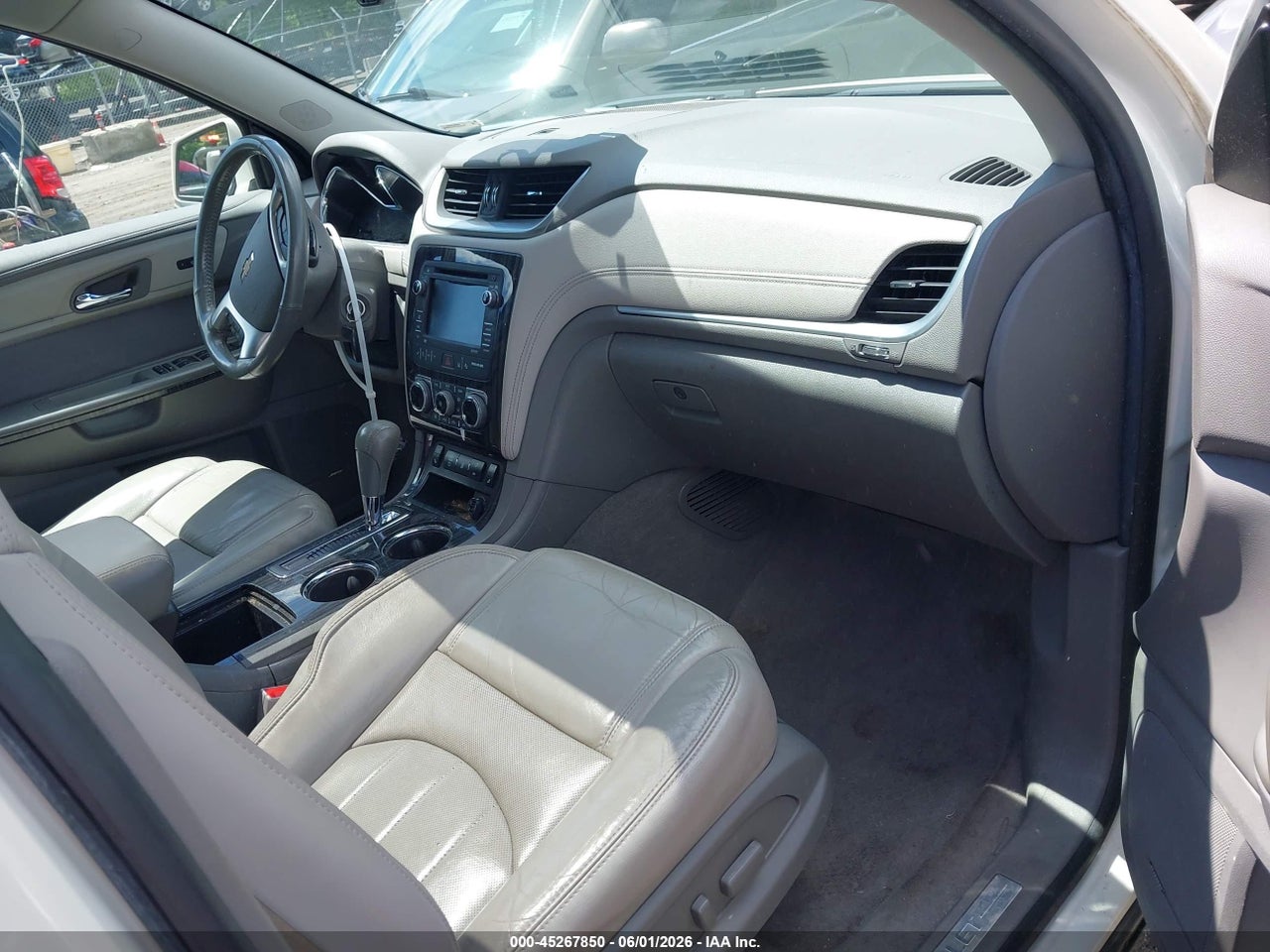 2014 CHEVROLET TRAVERSE LTZ thumbnail 6