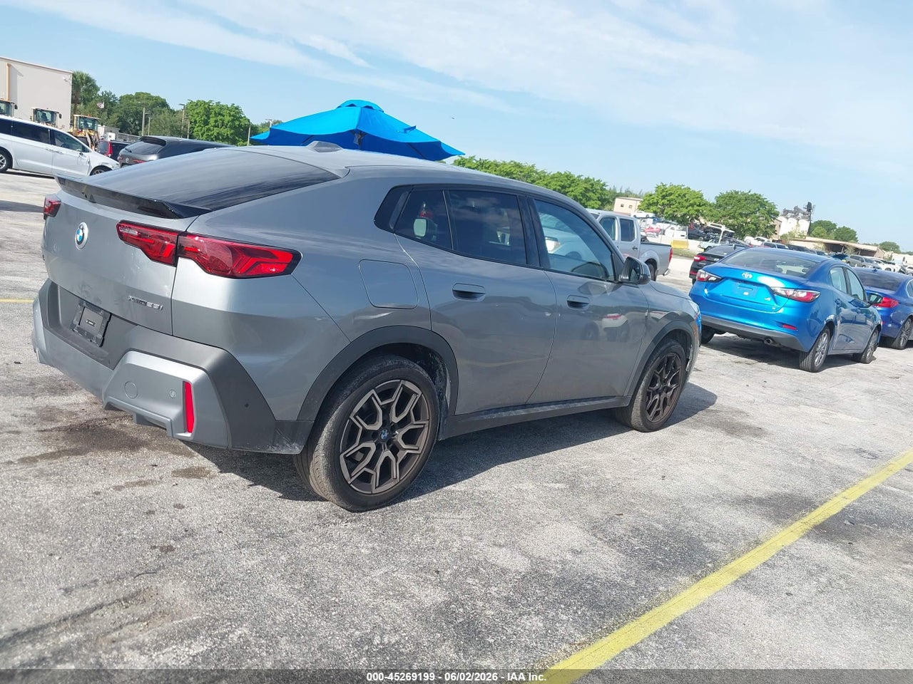 2025 BMW X2 XDRIVE28I thumbnail 5