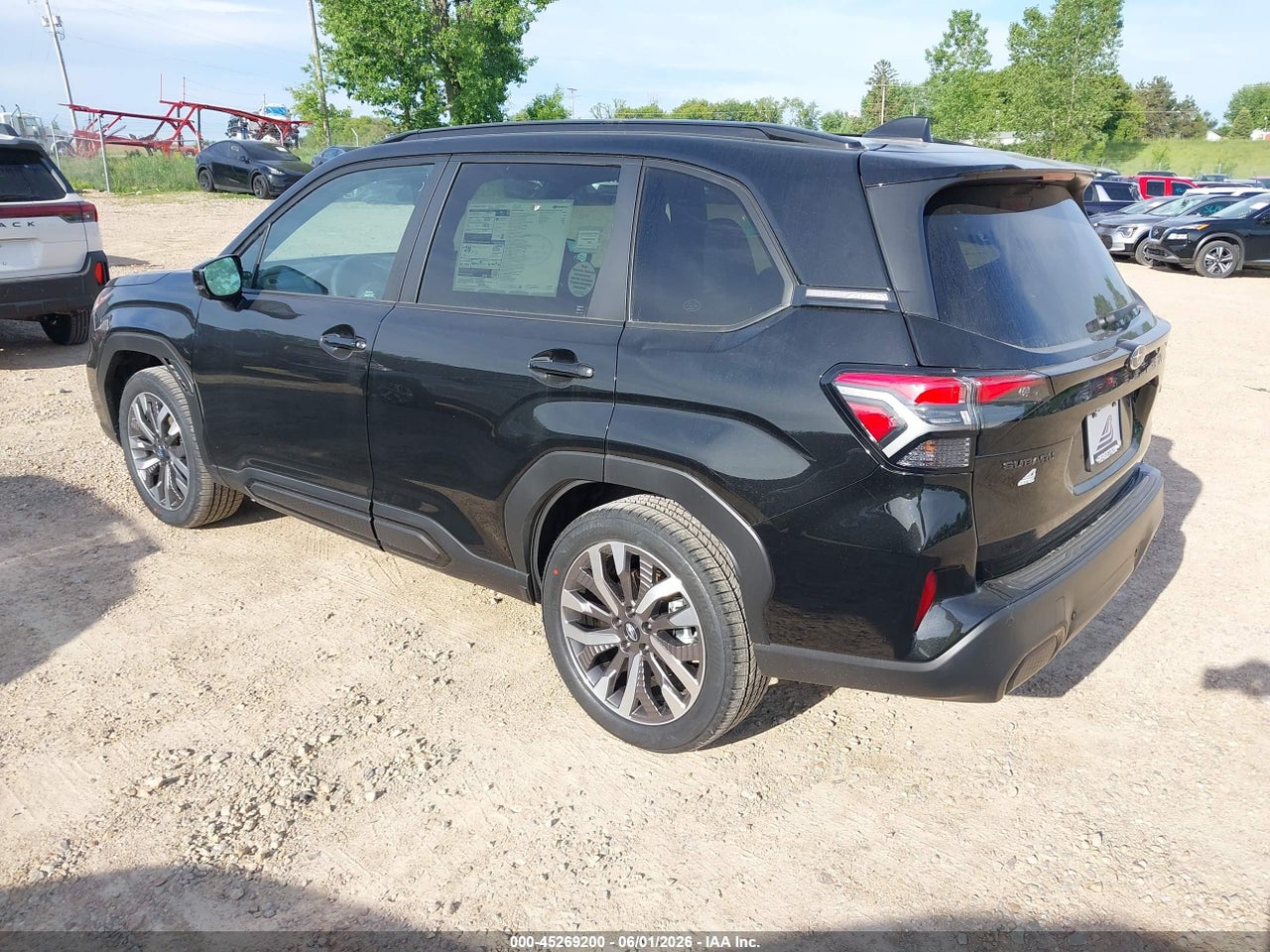 2026 SUBARU FORESTER TOURING thumbnail 4