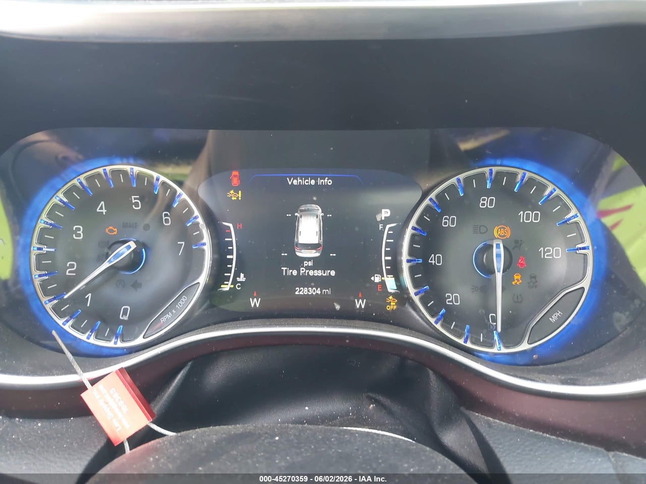 2017 CHRYSLER PACIFICA LIMITED thumbnail 8