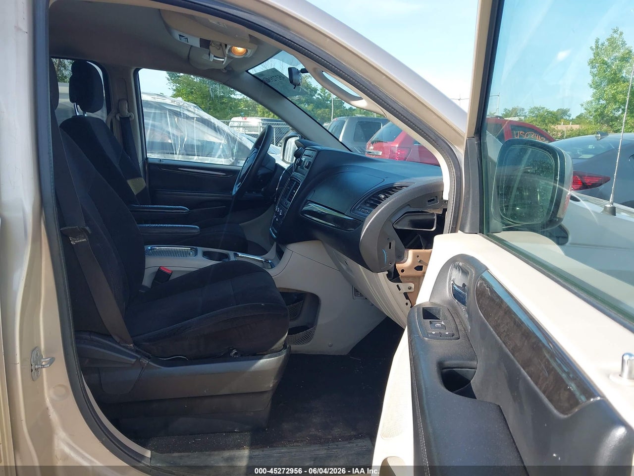 2013 DODGE GRAND CARAVAN SXT · 5/12