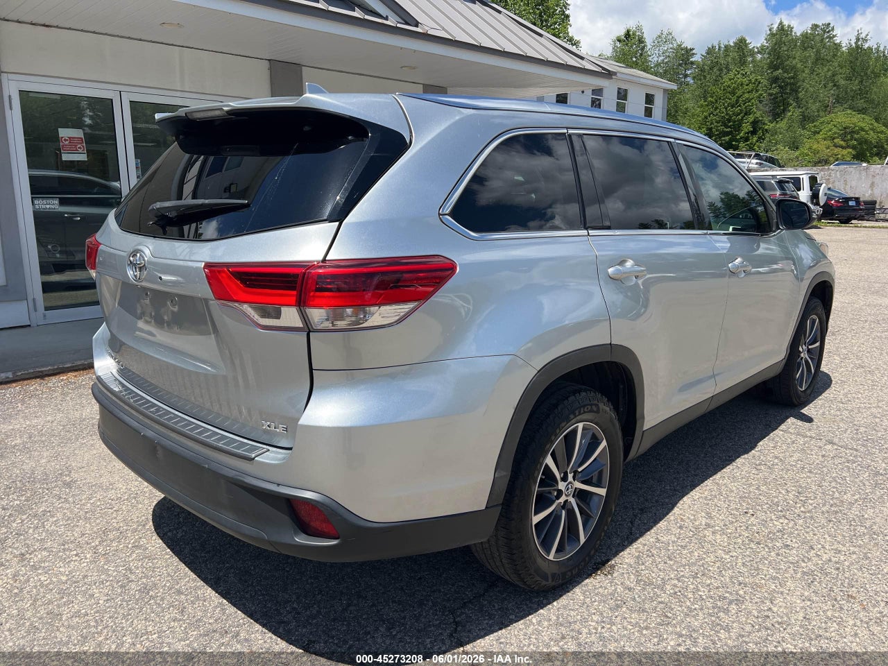 2019 TOYOTA HIGHLANDER XLE thumbnail 5