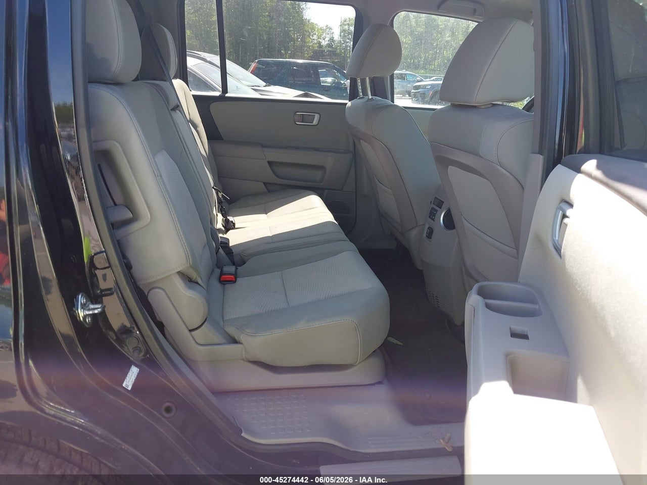 2015 HONDA PILOT LX thumbnail 9
