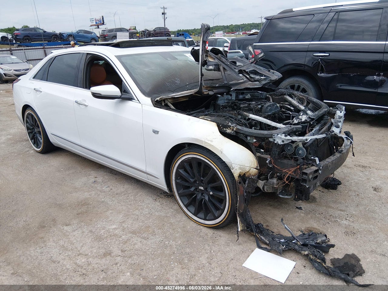 1G6KC5RX9HU****** · 2017 CADILLAC CT6 LUXURY