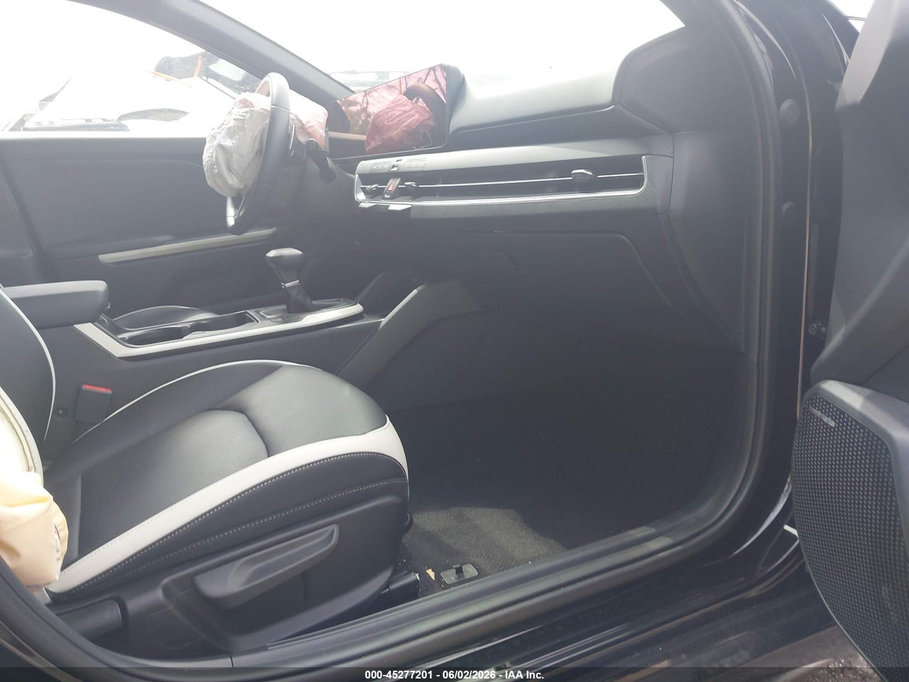 2025 KIA K4 GT-LINE TURBO · 5/12