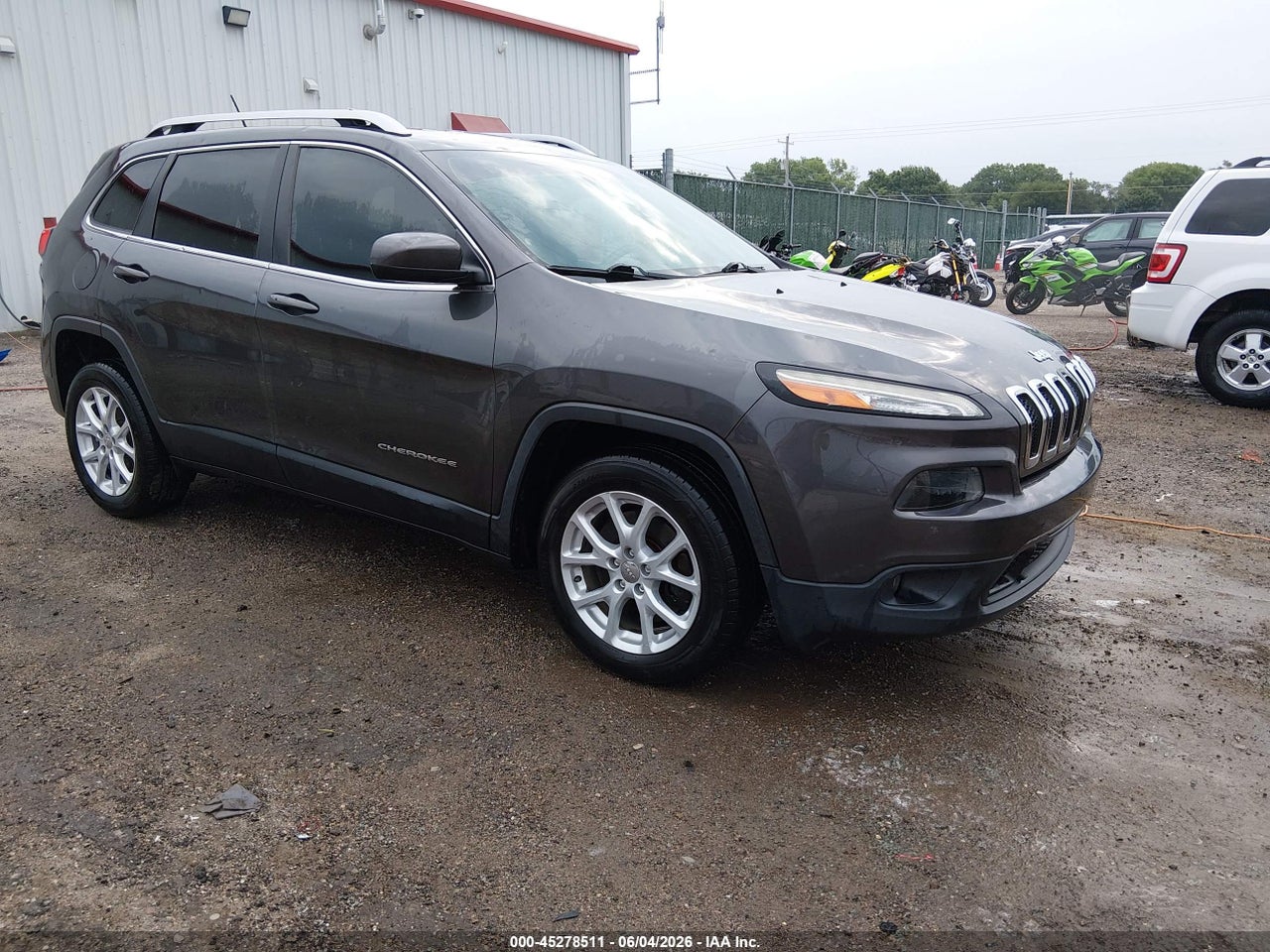 2015 JEEP CHEROKEE LATITUDE thumbnail 2